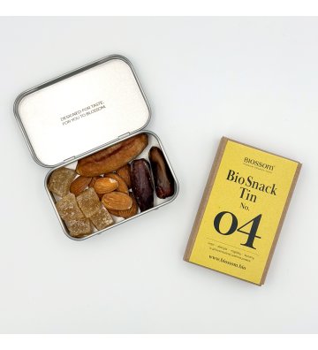 Biossom Snack Tin No. 04 — otwarta puszka z kandyzowanym imbirem, daktylami, suszonym bananem i migdałami